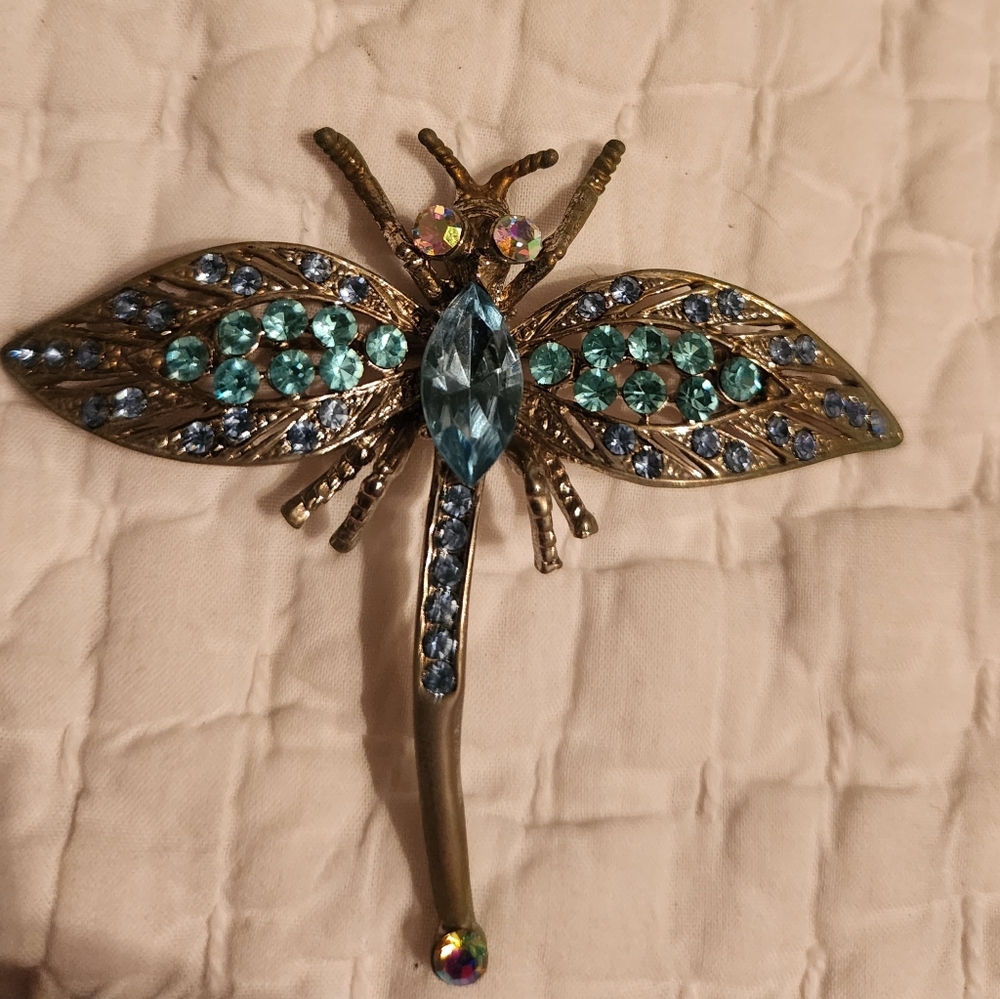 Dragonfly vintage brooch